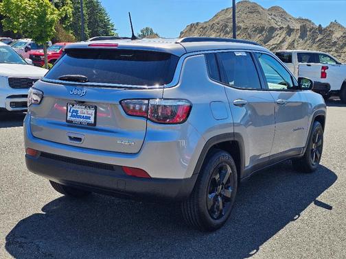 Billet Silver Metallic Clearcoat 2020 Jeep Compass Latitude