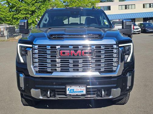 Onyx Black 2025 GMC Sierra 3500 Denali