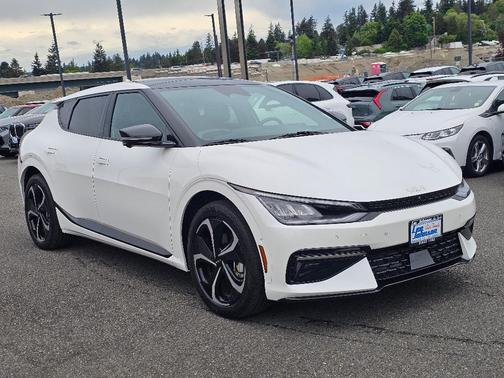 Snow White Pearl 2024 Kia EV6 GT-Line