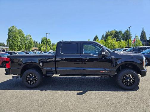 Agate Black Metallic 2026 Ford F-350 Platinum
