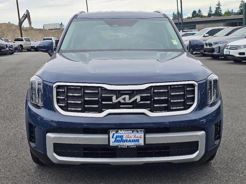 Midnight Black 2024 Kia Telluride S