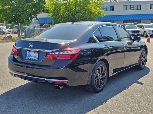 Crystal Black Pearl 2016 Honda Accord EX-L