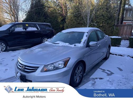 Photo 1 of 2 of 2012 Honda Accord SE