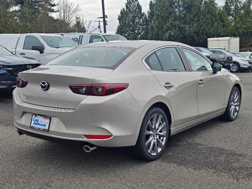 Platinum Quartz Metallic 2026 Mazda Mazda3 FWD w/Preferred Package