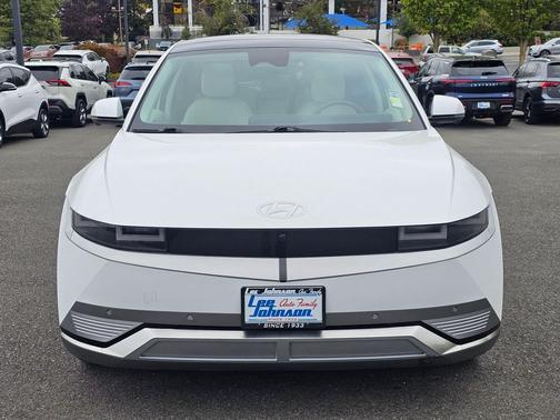 Atlas White 2023 Hyundai IONIQ 5 Limited
