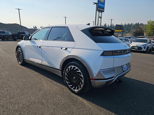Atlas White 2023 Hyundai IONIQ 5 Limited