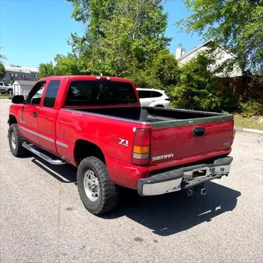 2002 GMC Sierra 2500 SLE H/D Extended Cab