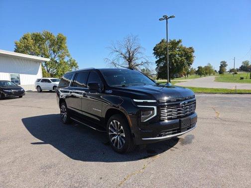 Black 2026 Chevrolet Suburban High Country