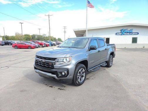 Steel Metallic 2022 Chevrolet Colorado Z71