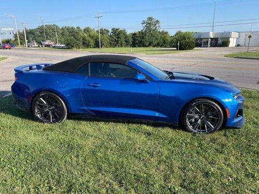 Hyper Blue Metallic 2017 Chevrolet Camaro ZL1