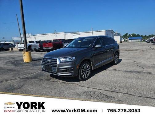 Samurai Gray Metallic 2019 Audi Q7 55 Premium