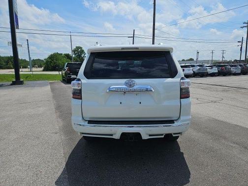 Blizzard Pearl 2022 Toyota 4Runner Limited