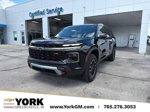 Black Metallic 2024 Chevrolet Traverse Z71
