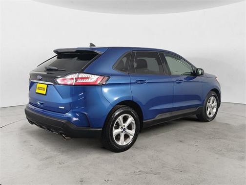 2020 Ford Edge SE