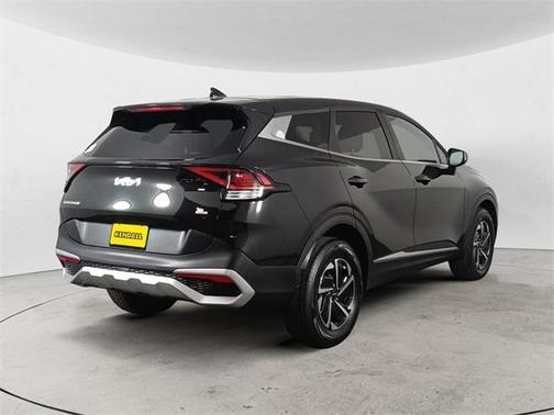 2024 Kia Sportage Hybrid LX