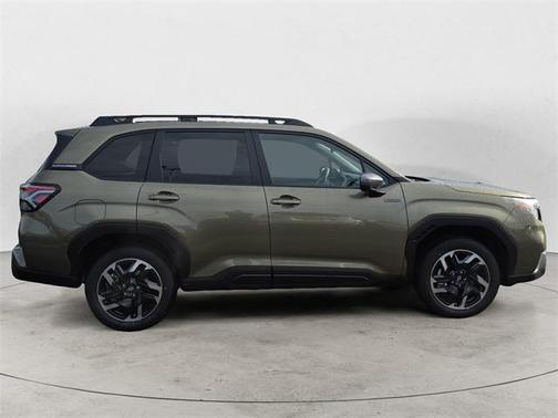 2025 Subaru Forester Hybrid HYBRID