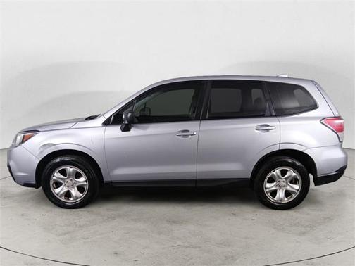 2017 Subaru Forester 2.5i