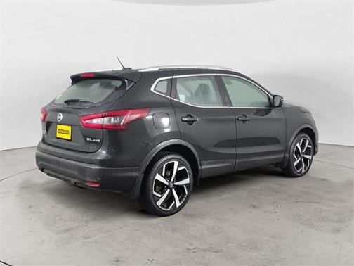 2020 Nissan Rogue Sport SL