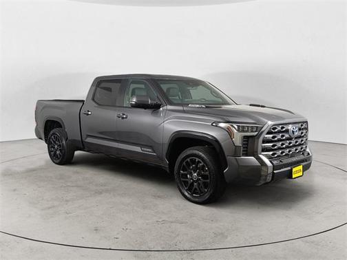 2024 Toyota Tundra Hybrid Platinum