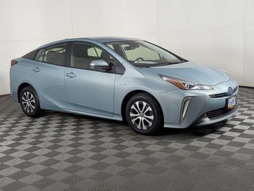 2021 Toyota Prius LE