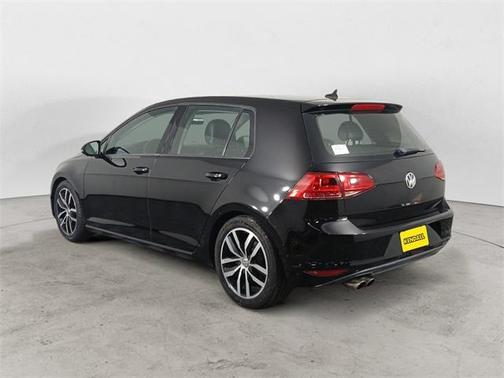 2017 Volkswagen Golf TSI SE 4-Door