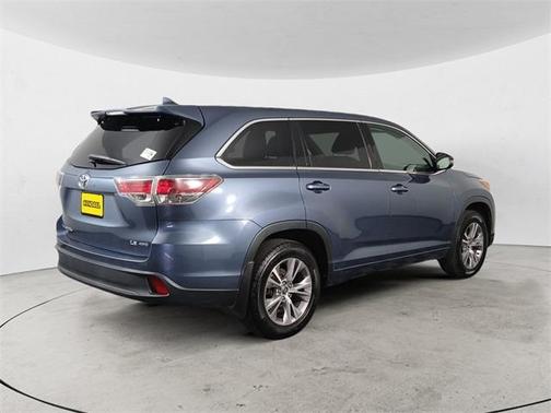 2016 Toyota Highlander LE Plus