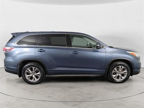 2016 Toyota Highlander LE Plus