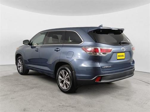 2016 Toyota Highlander LE Plus
