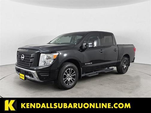 2023 Nissan Titan SV