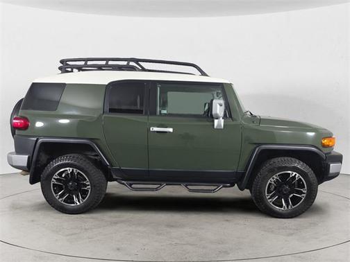 2010 Toyota FJ Cruiser 