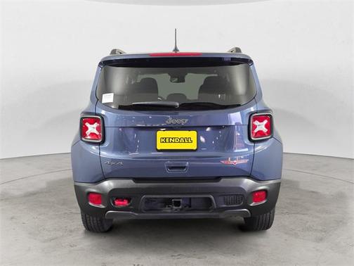 2022 Jeep Renegade Trailhawk