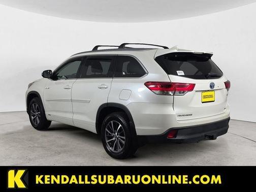2017 Toyota Highlander Hybrid XLE