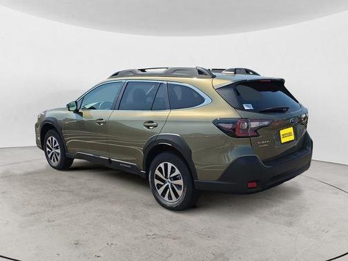 Autumn Green Metallic 2025 Subaru Outback Premium