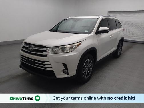 Blizzard Pearl 2019 Toyota Highlander XLE