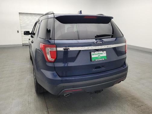 2017 Ford Explorer Base