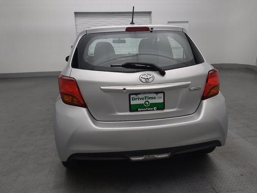 2015 Toyota Yaris L