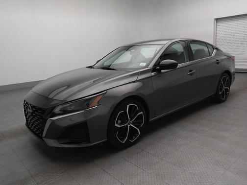 2024 Nissan Altima SR FWD