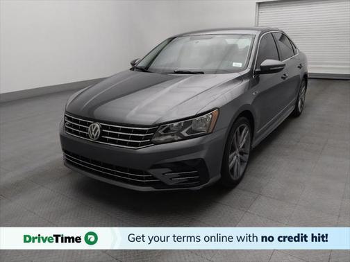 2017 Volkswagen Passat 1.8T R-Line w/Comfort