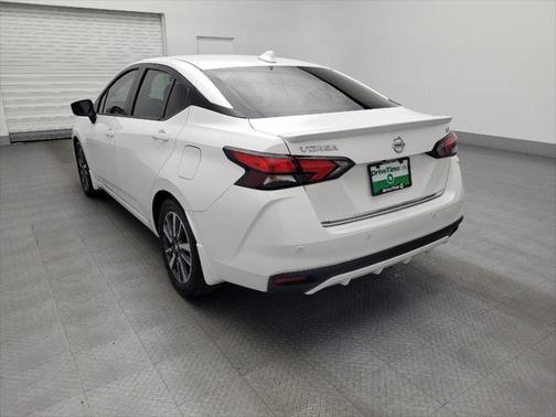 2022 Nissan Versa 1.6 SV