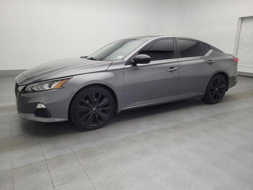 2020 Nissan Altima SR FWD