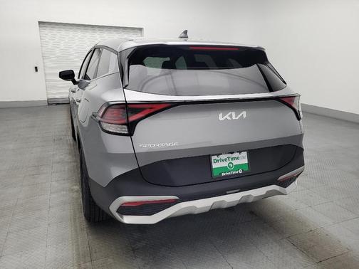 Gray 2024 Kia Sportage LX