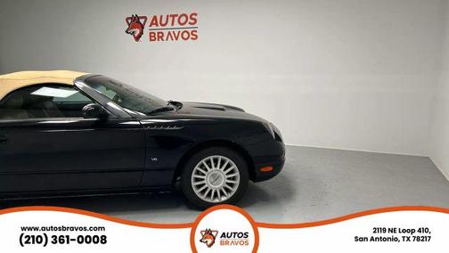 2004 Ford Thunderbird