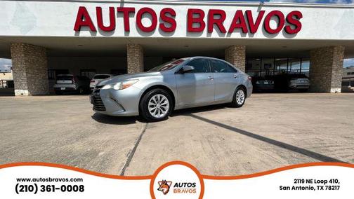 2017 Toyota Camry LE