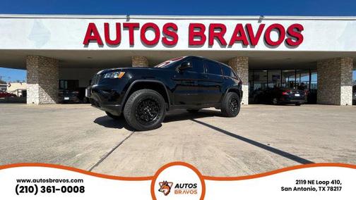 2020 Jeep Grand Cherokee Laredo