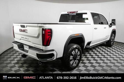 Summit White 2025 GMC Sierra 2500 Denali