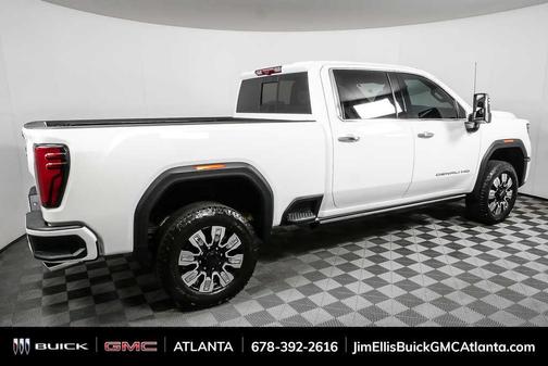 Summit White 2025 GMC Sierra 2500 Denali