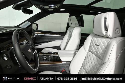 2025 Cadillac Escalade Sport Platinum