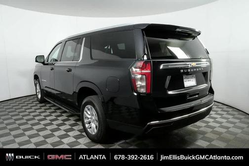 2022 Chevrolet Suburban LT