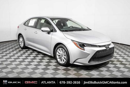 Classic Silver Metallic 2022 Toyota Corolla LE