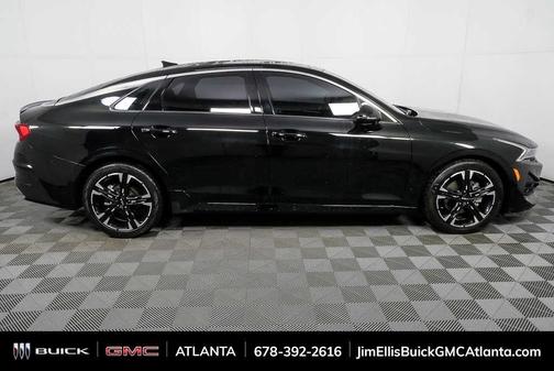 Ebony Black 2022 Kia K5 GT-Line